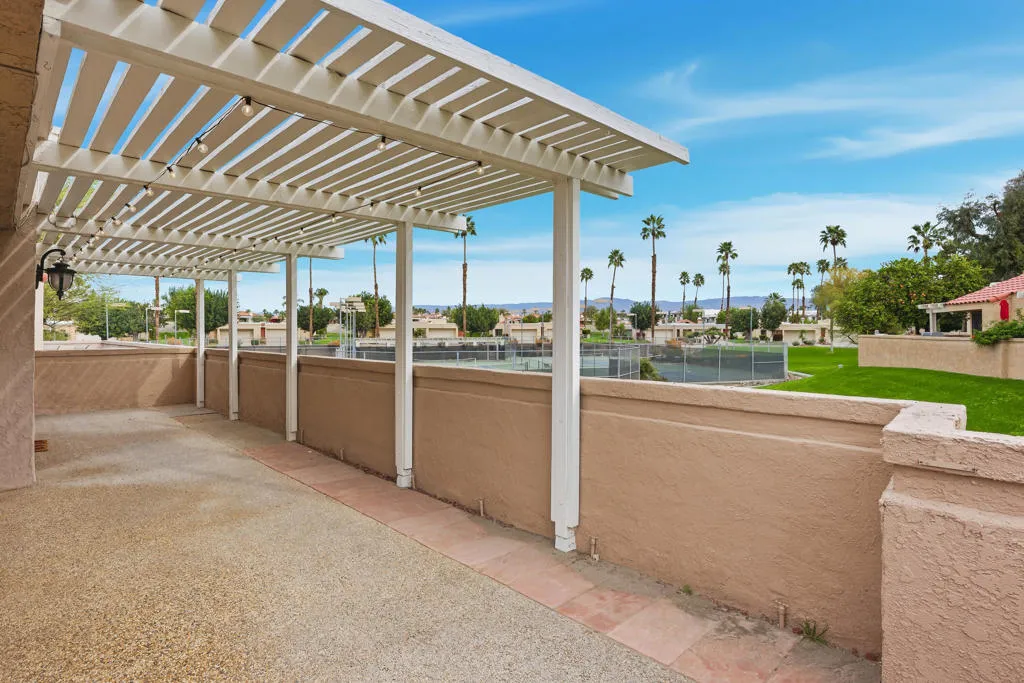 41774 Navarre Court, Palm Desert, California 92260 home-pic-6