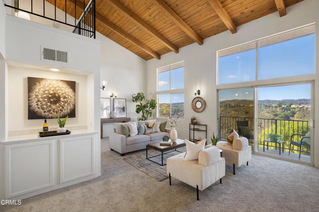 2385 Roscomare Road F8, Bel Air, California 90077 home-pic-1