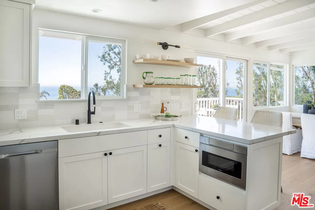 31254 Bailard Road, Malibu, California 90265 home-pic-11
