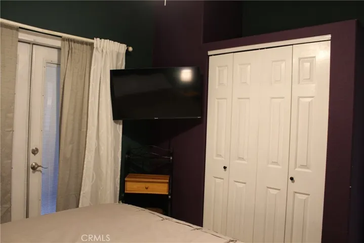 French doors to the breezeway