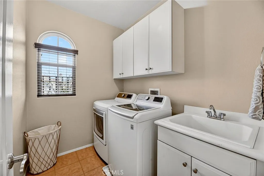 40265 Danbury Court, Temecula, California 92591 home-pic-33