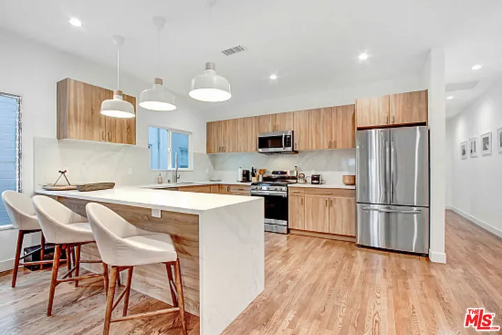434 N Ogden Drive 436 1/2, Los Angeles, California 90036
