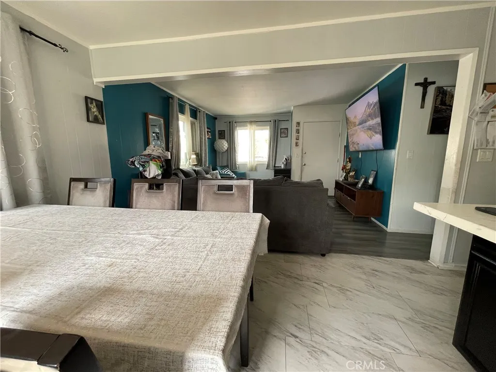 1648 E 110th, Los Angeles, California 90059 home-pic-6