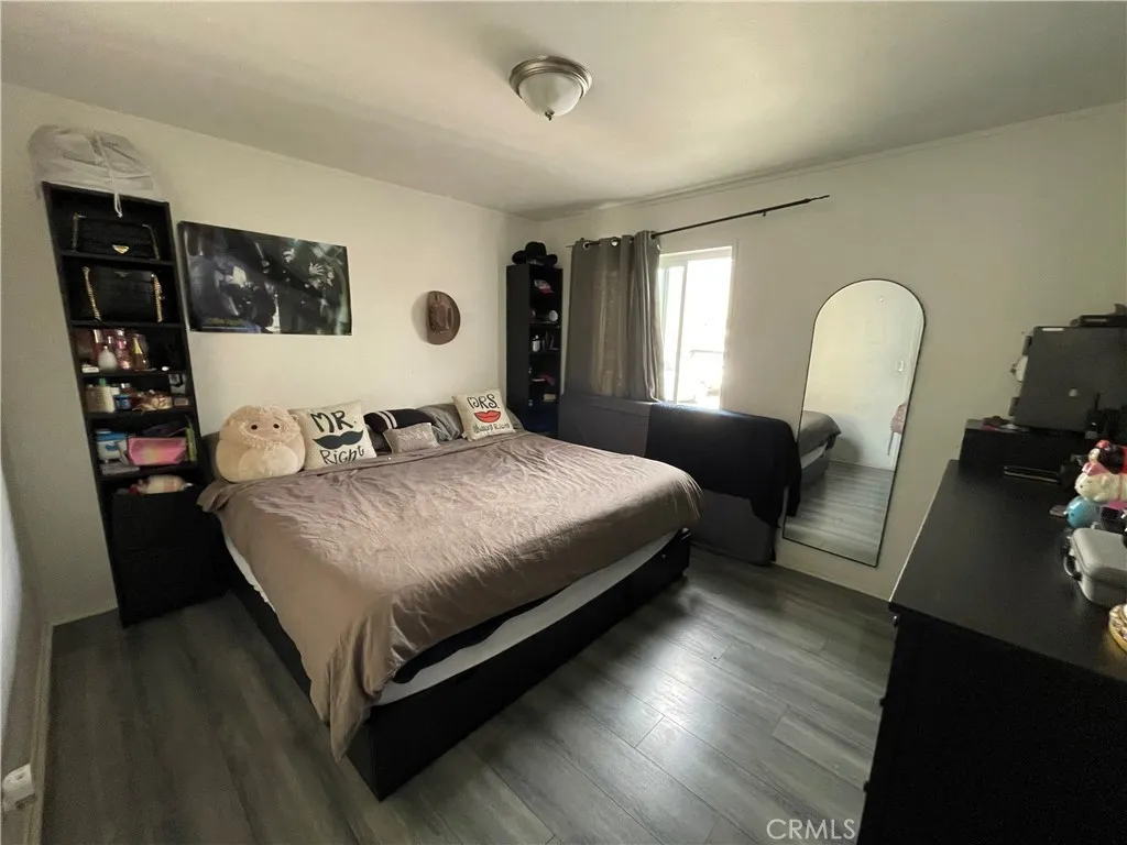 1648 E 110th, Los Angeles, California 90059 home-pic-11
