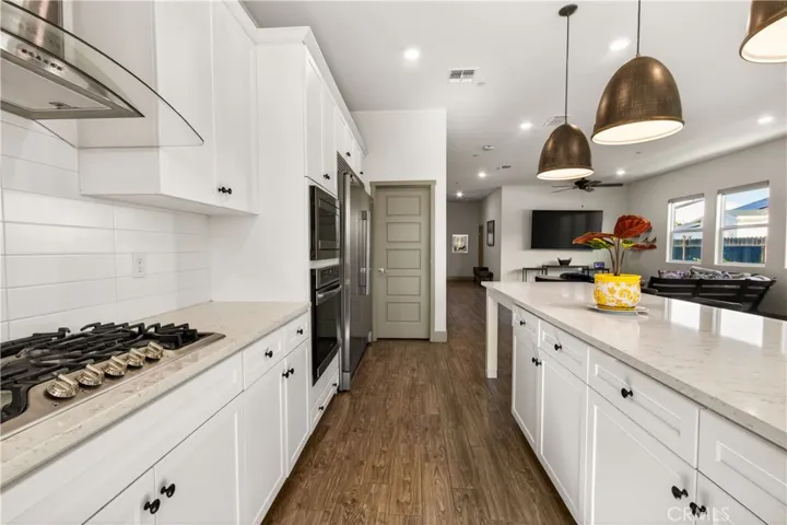 2396 Aviles, Merced, California 95340