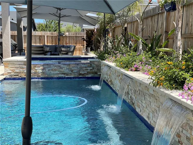 2396 Aviles, Merced, California 95340