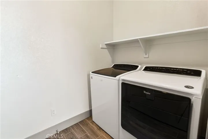 2396 Aviles, Merced, California 95340