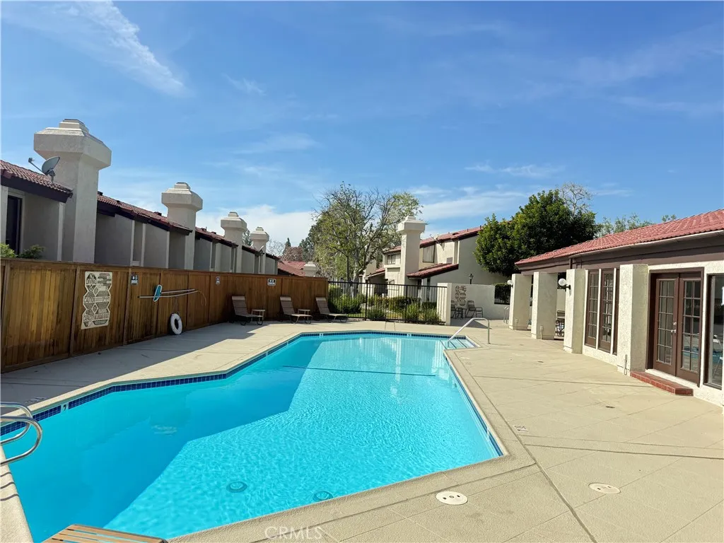 1496 Corte Hacienda, Upland, California 91786 home-pic-4