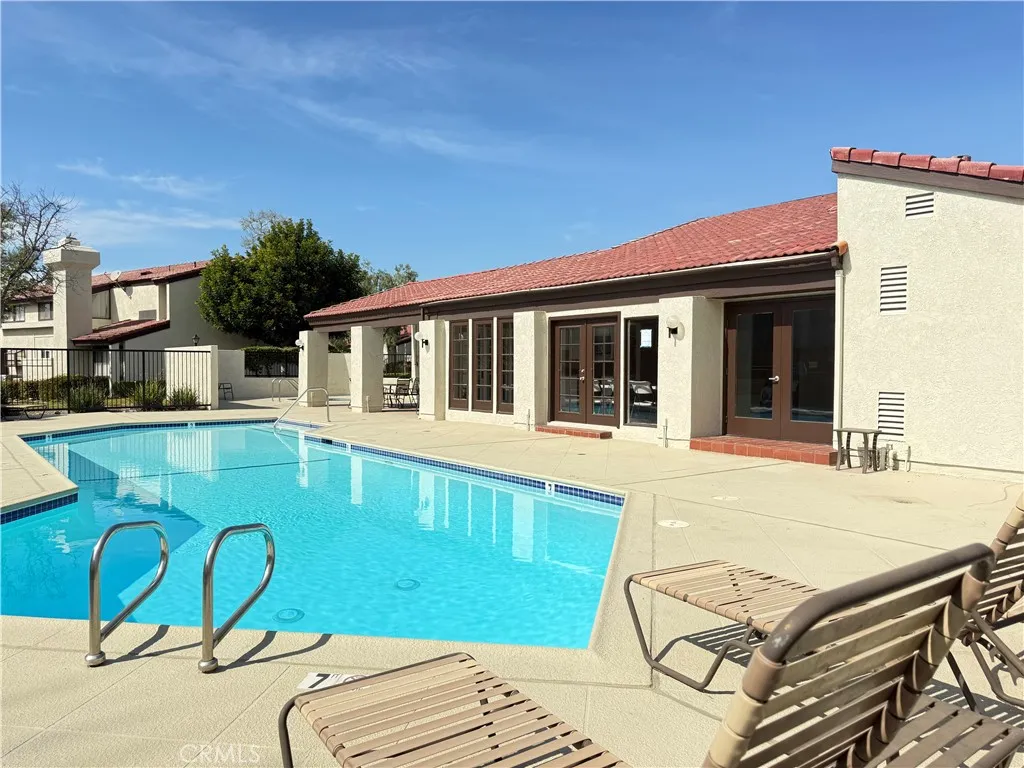 1496 Corte Hacienda, Upland, California 91786 home-pic-5