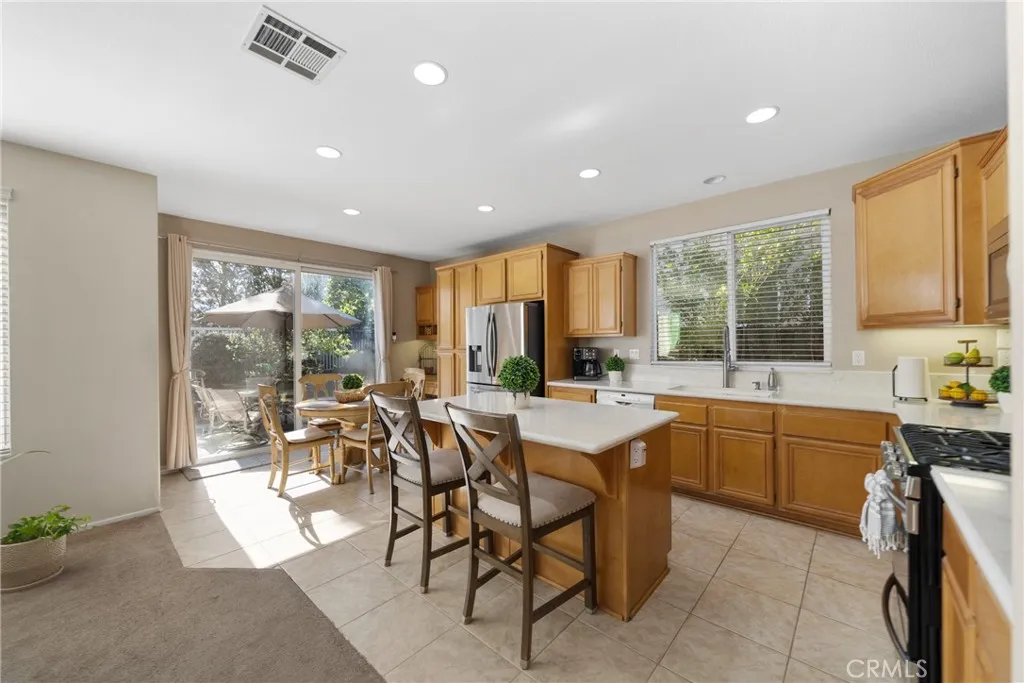 31989 Corte Cardoza, Temecula, California 92592 home-pic-16