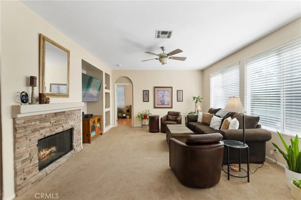 31989 Corte Cardoza, Temecula, California 92592 home-pic-14