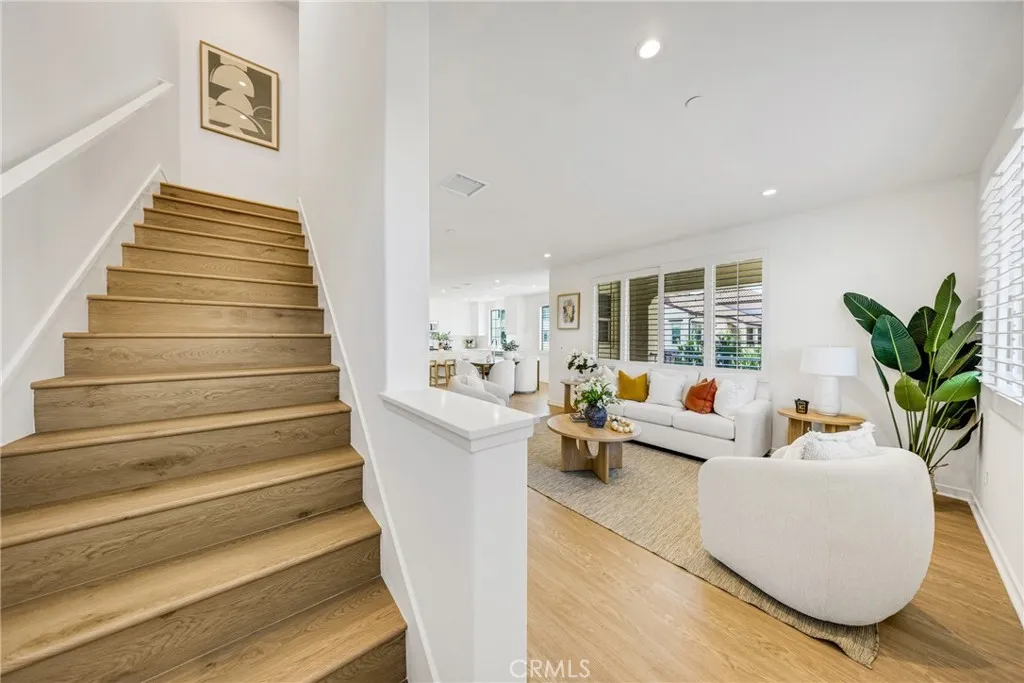 716 Spring Garden, Irvine, California 92618 home-pic-26