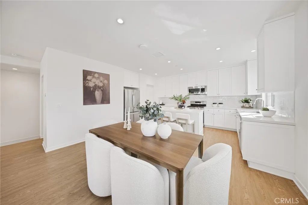 716 Spring Garden, Irvine, California 92618 home-pic-15