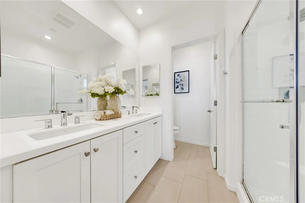 716 Spring Garden, Irvine, California 92618 home-pic-30