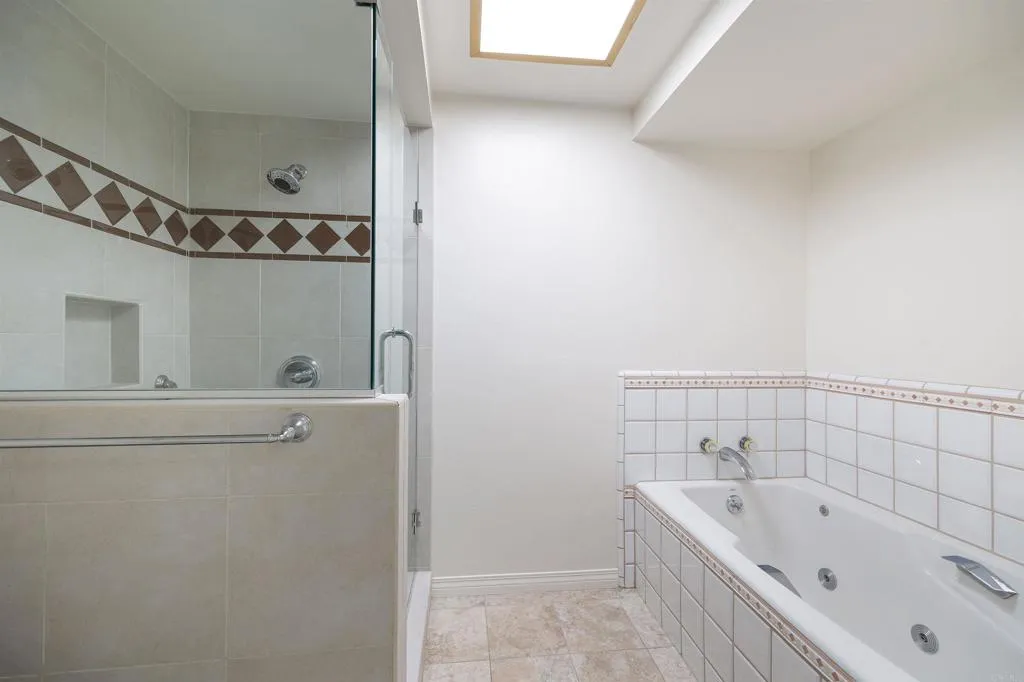 13236 Fiji Way L, Marina Del Rey, California 90292 home-pic-15