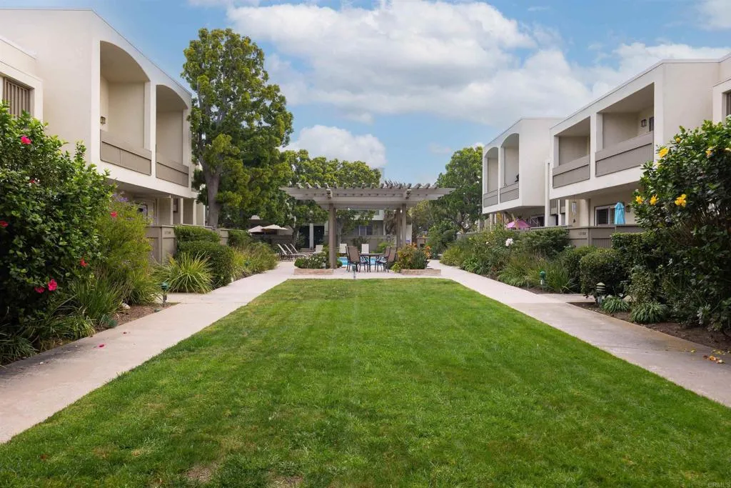 13236 Fiji Way L, Marina Del Rey, California 90292 home-pic-17
