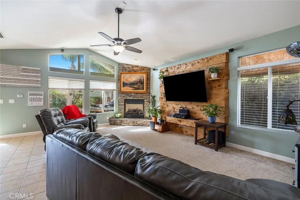 308 San Ramon Court, Coalinga, California 93210 home-pic-11