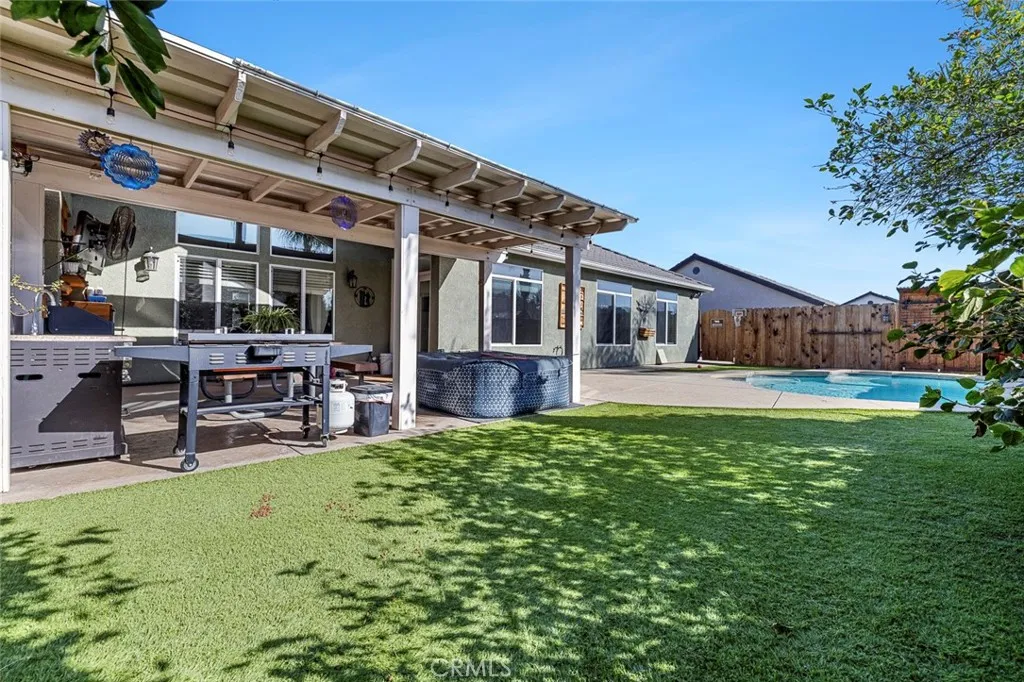 308 San Ramon Court, Coalinga, California 93210 home-pic-40