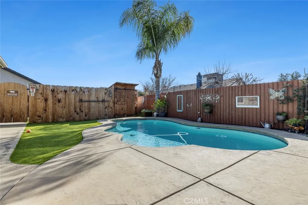 308 San Ramon Court, Coalinga, California 93210 home-pic-41