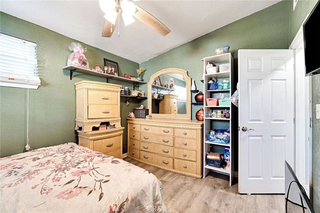 3336 N Lafayette, Fresno, California 93705 home-pic-17