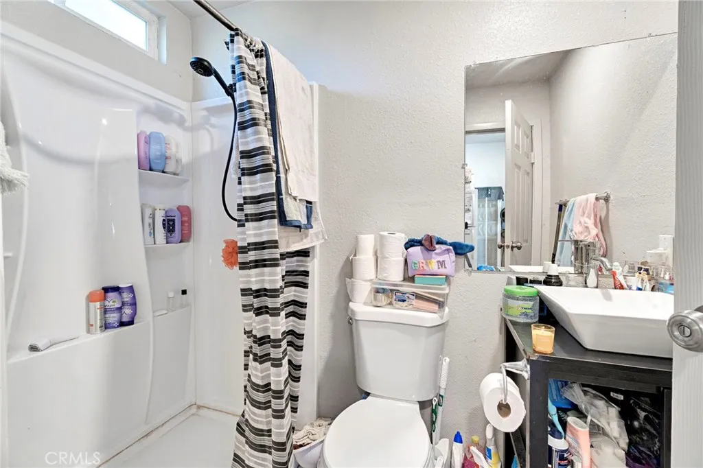3336 N Lafayette, Fresno, California 93705 home-pic-34