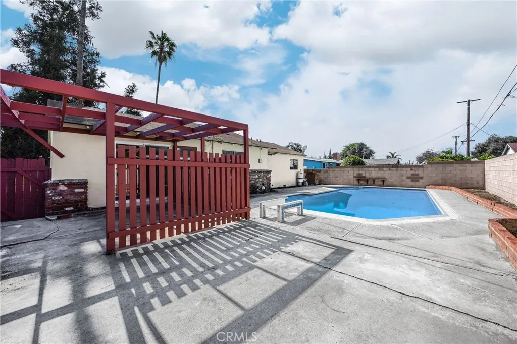1207 W Woodcrest, Fullerton, California 92833 home-pic-30