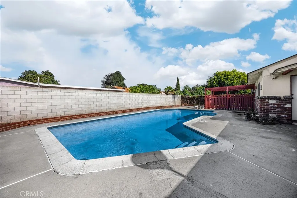 1207 W Woodcrest, Fullerton, California 92833 home-pic-27