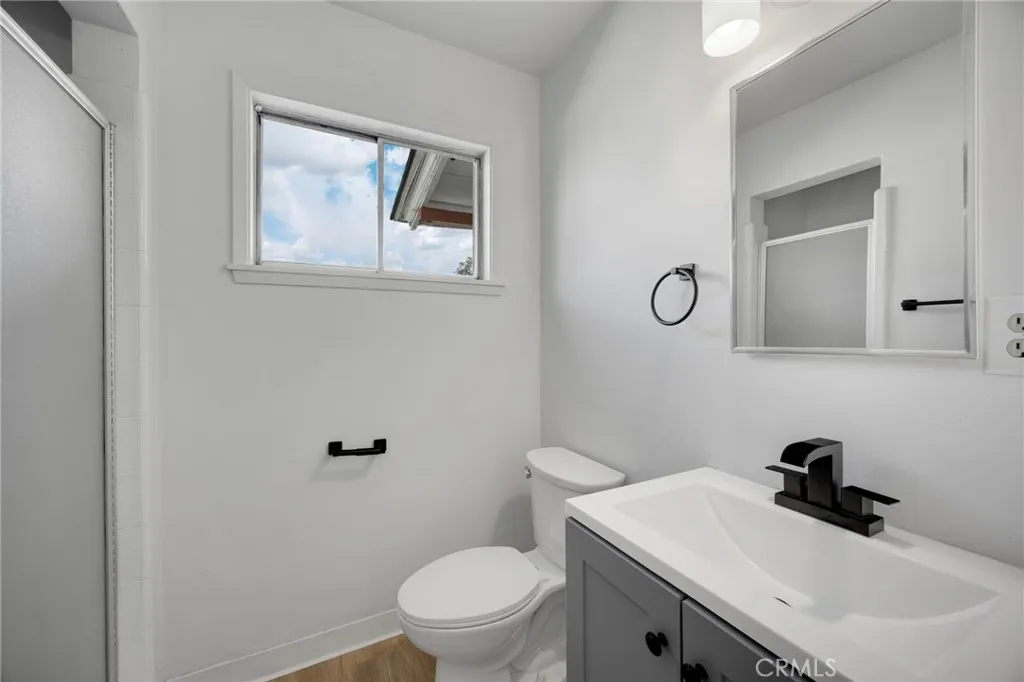 1207 W Woodcrest, Fullerton, California 92833 home-pic-17