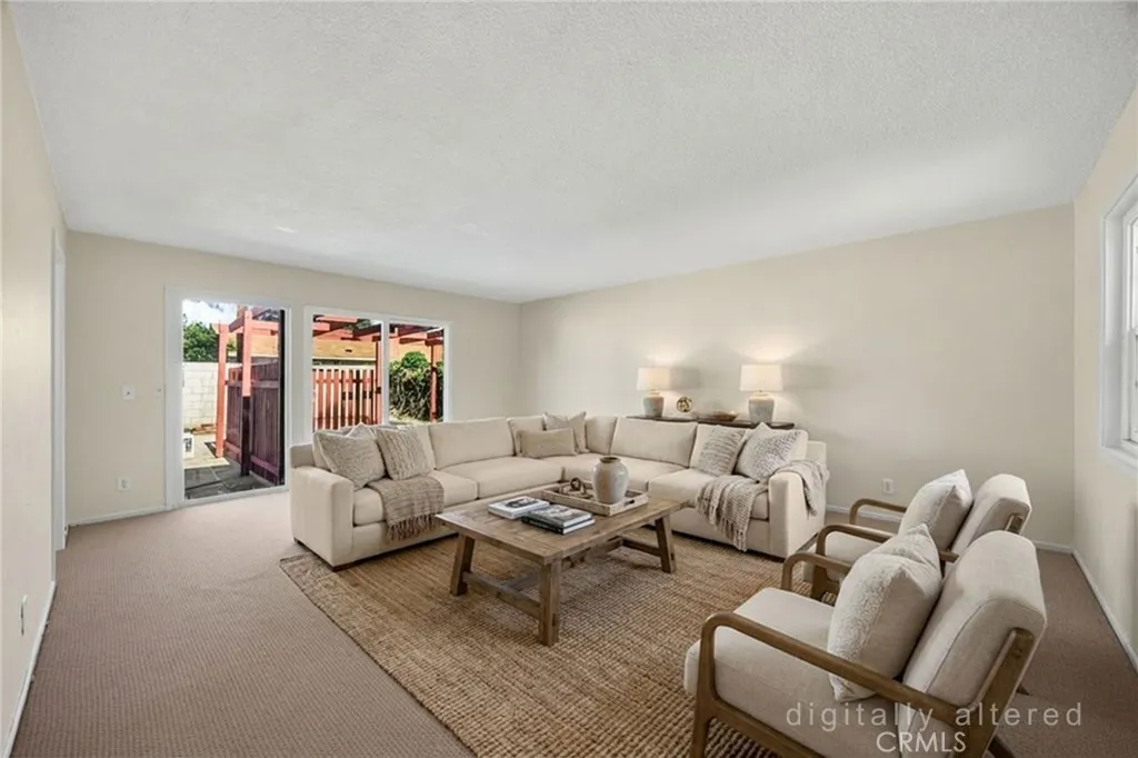 1207 W Woodcrest, Fullerton, California 92833 home-pic-18