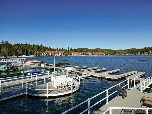 4 Village B, Lake Arrowhead, California 92352
