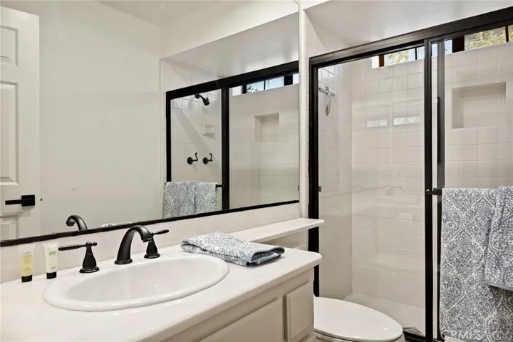 4 Village B, Lake Arrowhead, California 92352