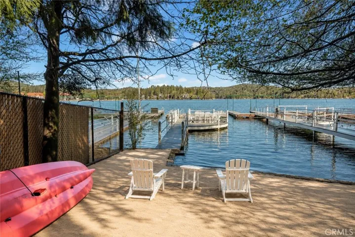 4 Village B, Lake Arrowhead, California 92352