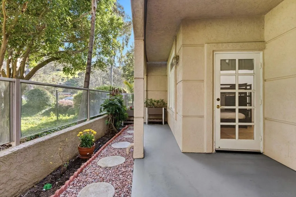 2842 Torrey Pines Rd, La Jolla, California 92037 home-pic-24