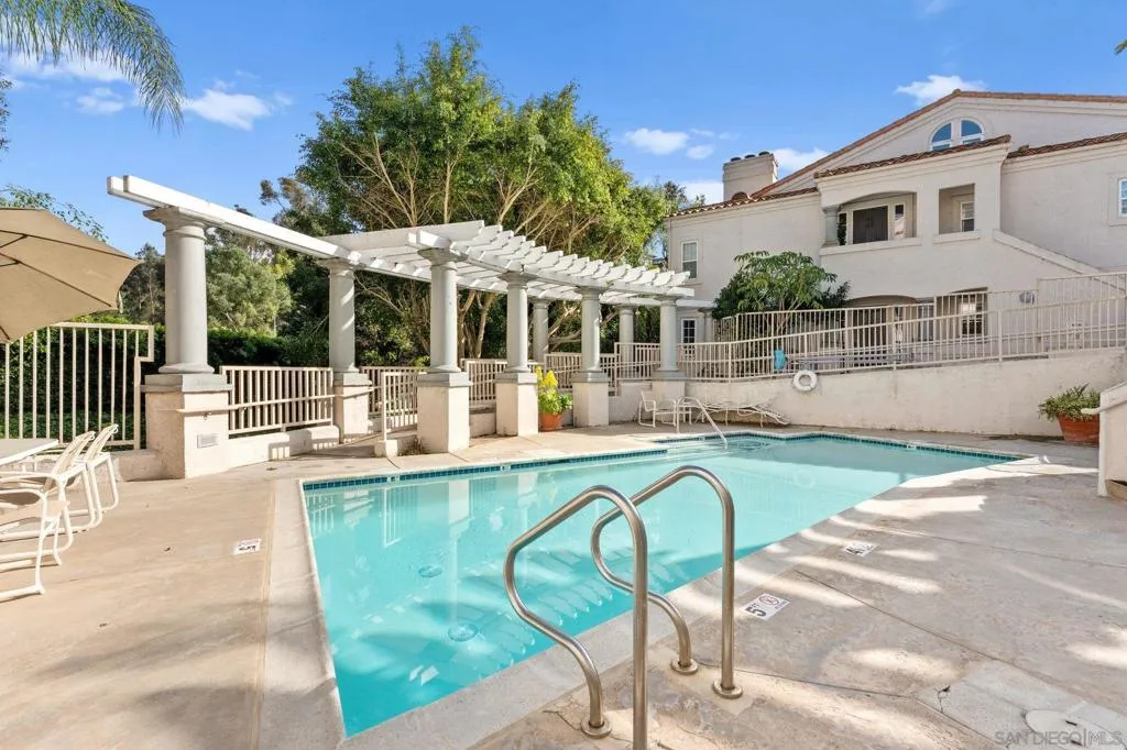 2842 Torrey Pines Rd, La Jolla, California 92037 home-pic-45