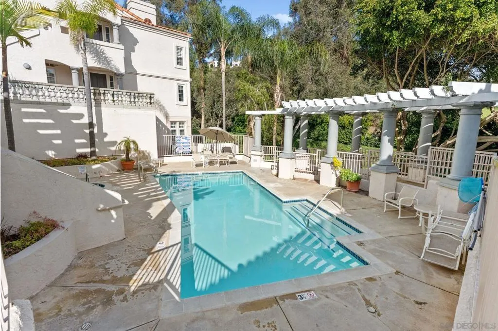 2842 Torrey Pines Rd, La Jolla, California 92037 home-pic-44