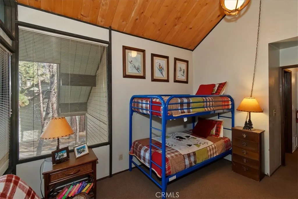 41935 Switzerland 52, Big Bear Lake, California 92315 home-pic-22