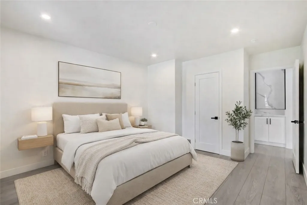 4061 Maplewood Pl, Riverside, California 92506 home-pic-22
