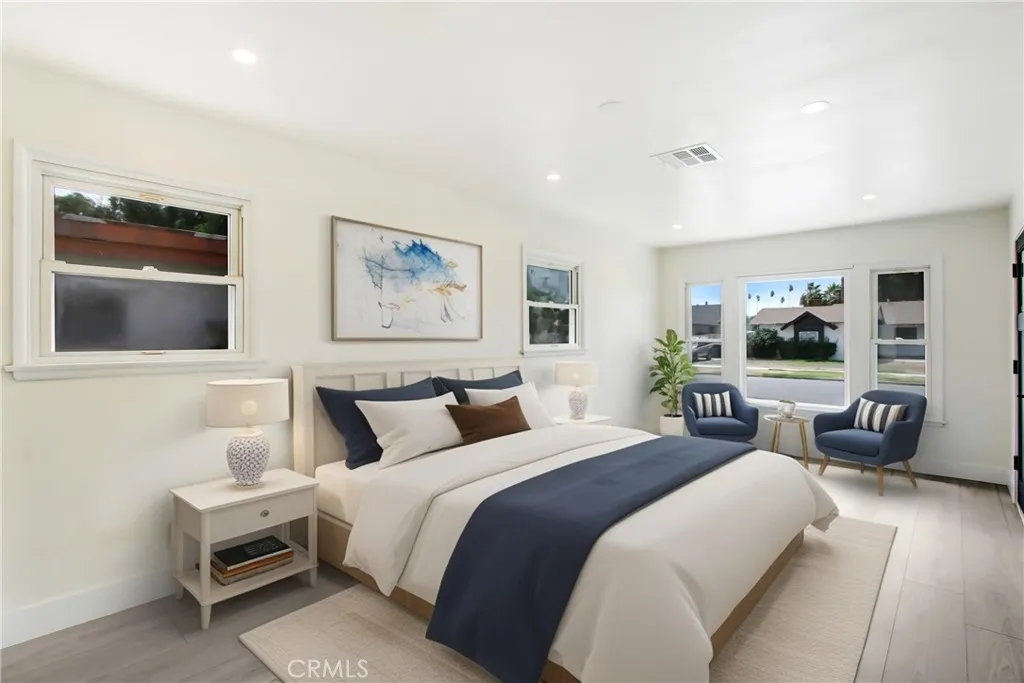 4061 Maplewood Pl, Riverside, California 92506 home-pic-18