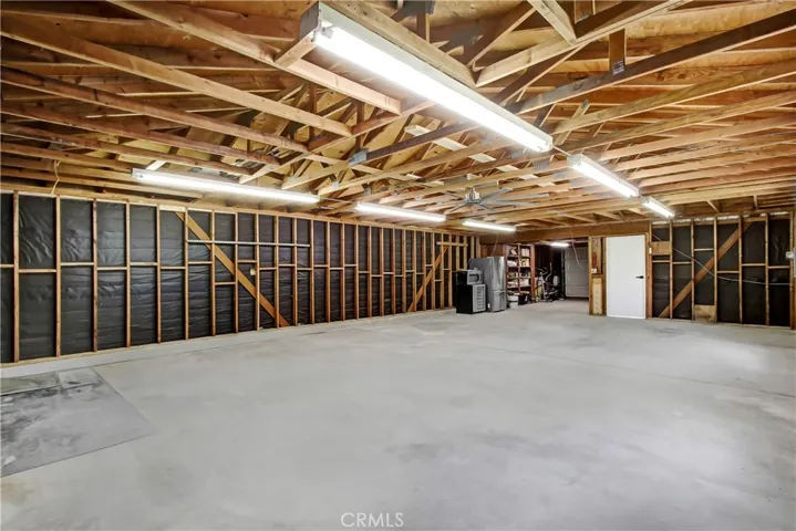 900 sqft Detached Structure