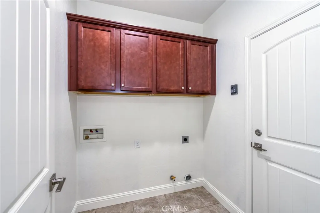 6808 W Lucas, Fresno, California 93722 home-pic-14