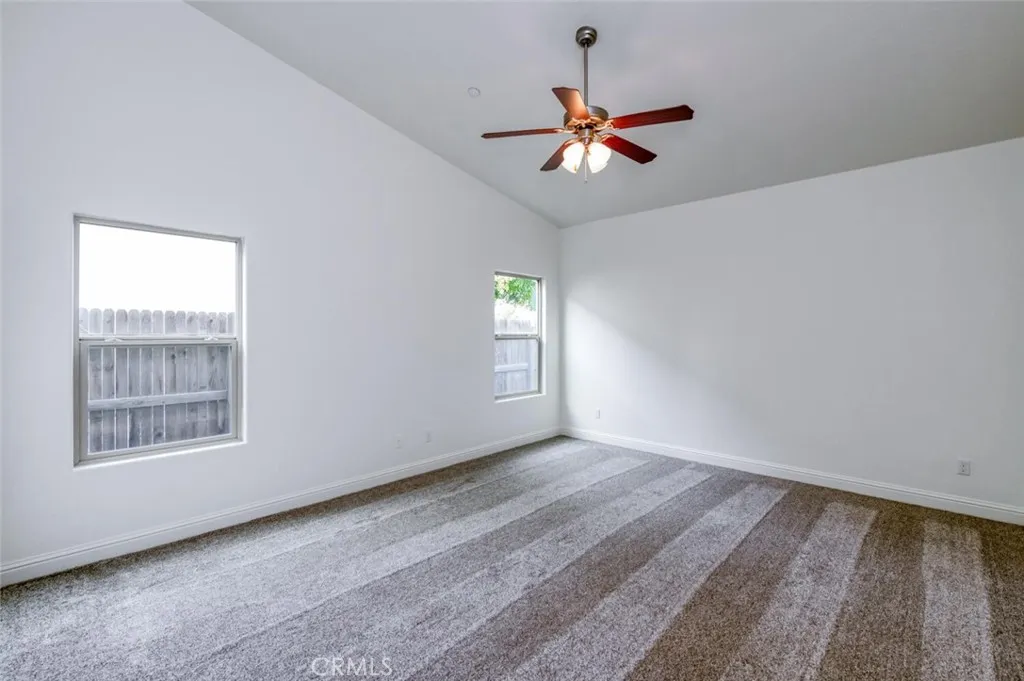 6808 W Lucas, Fresno, California 93722 home-pic-20