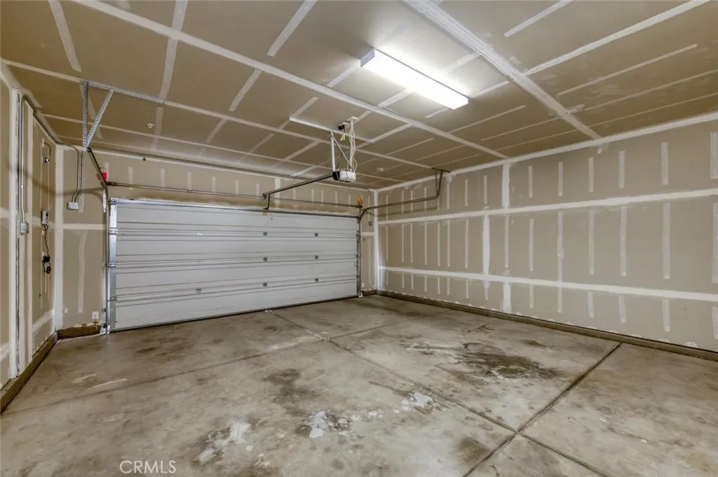 6808 W Lucas, Fresno, California 93722 home-pic-31