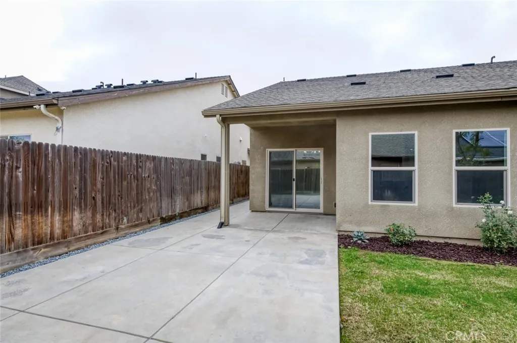 6808 W Lucas, Fresno, California 93722 home-pic-30