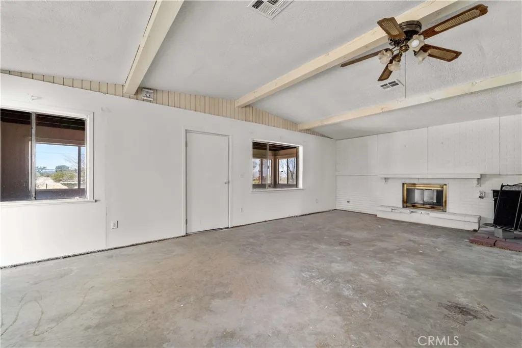 9635 Anza Trail, Lucerne Valley, California 92356 home-pic-5