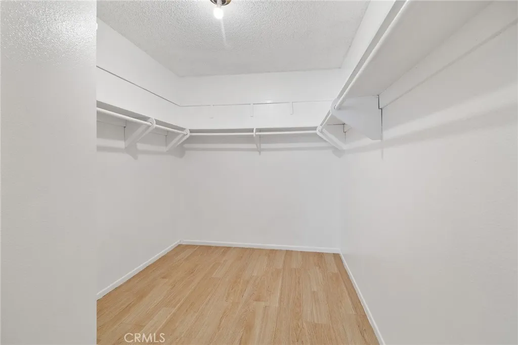 13534 Cordary Avenue 14, Hawthorne, California 90250 home-pic-26