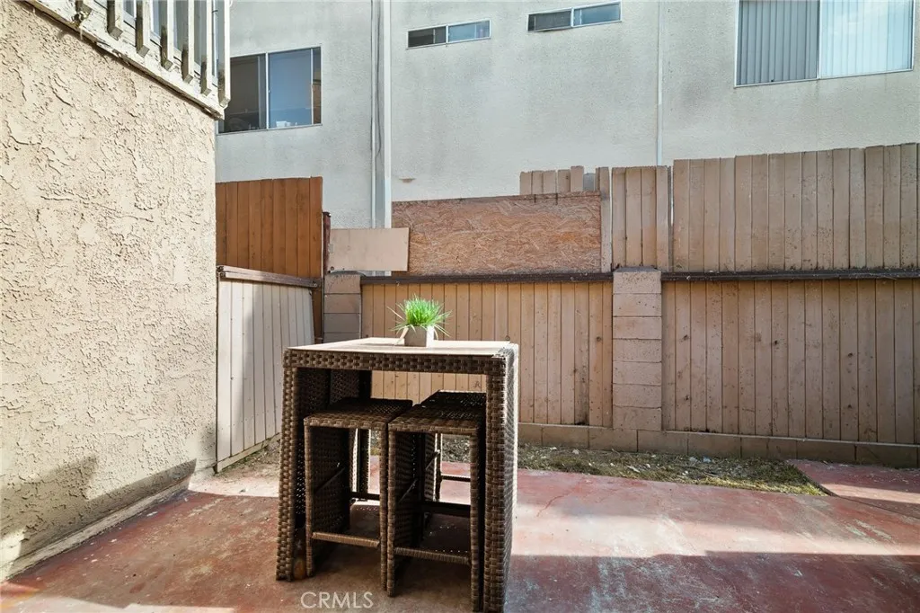 13534 Cordary Avenue 14, Hawthorne, California 90250 home-pic-33