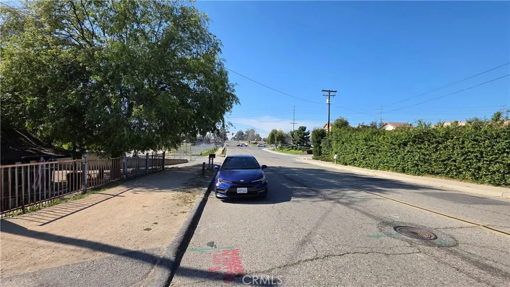 1642 Fourth Street, Norco, California 92860 home-pic-2