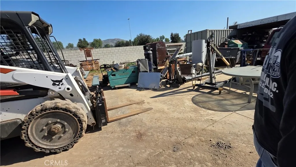 1642 Fourth Street, Norco, California 92860 home-pic-10