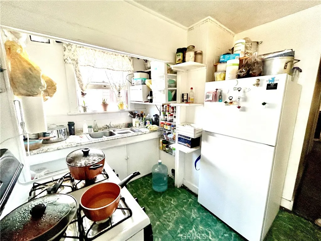 1530 W Temple Street, Los Angeles, California 90026 home-pic-5