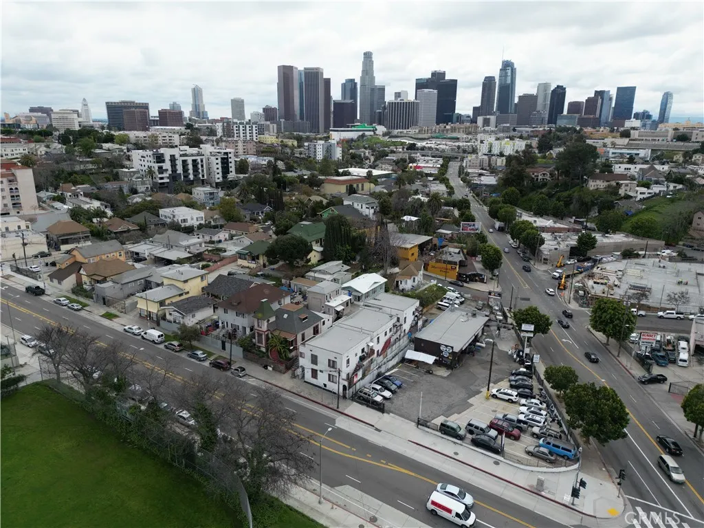 1530 W Temple Street, Los Angeles, California 90026 home-pic-8